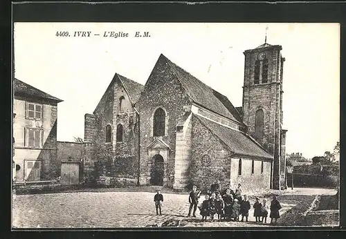 AK Ivry, L`Eglise, Kinder vor der Kirche