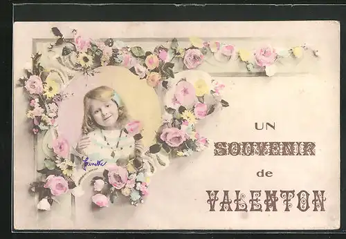 AK Valenton, Mädchen mit Blumen geschmückt