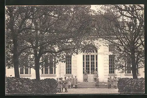 AK Ormesson, Sanatorium, L`Entrèe