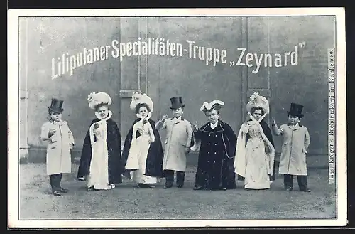 AK Kostümierte Kleinwüchsige, Liliputaner-Spezialitäten-Truppe Zeynard