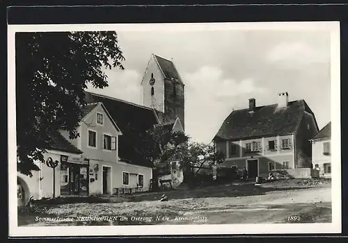 AK Neukirchen am Ostrong, Kirchenplatz