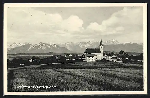 AK Aufkirchen am Starnberger See, Teilansicht mit Kirche gegen die Alpen