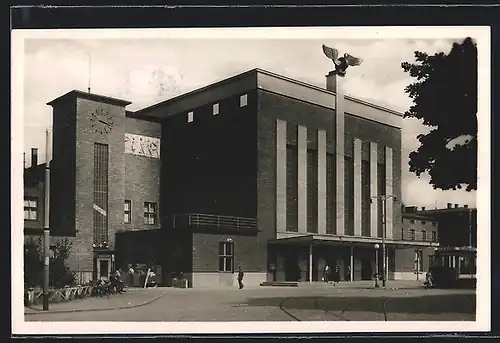 AK Olmütz, Nadrazi, Bahnhof und Strassenbahn