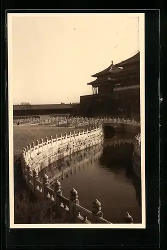 AK Peking, Wasserpartie am Tempel
