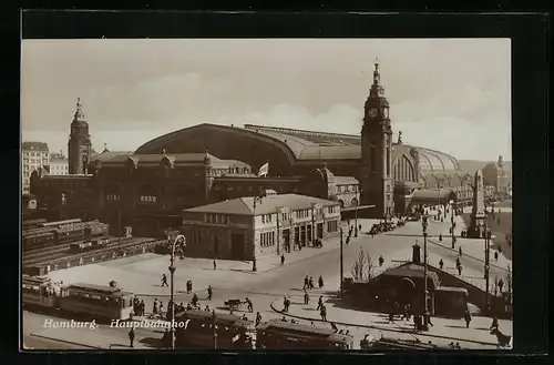 AK Hamburg-St.Georg, Strassenbahnen vor dem Hauptbahnhof