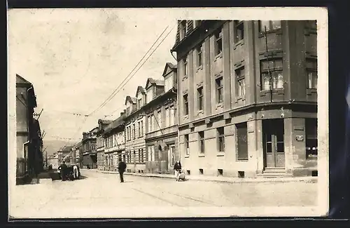 AK Litvinov, Strassenpartie mit Passanten