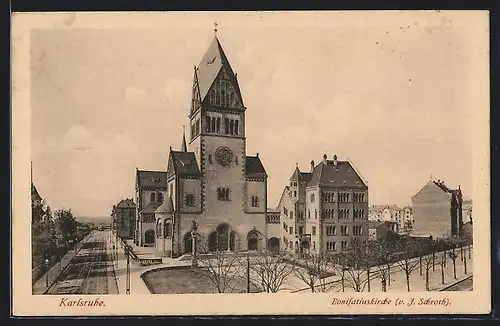 AK Karlsruhe i. B., Platz vor der Bonifatiuskirche