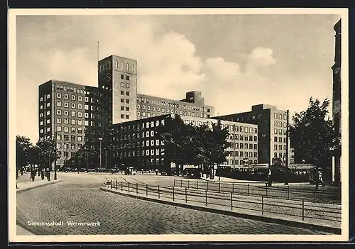 AK Berlin-Siemensstadt, Wernerwerk mit Strassenpartie