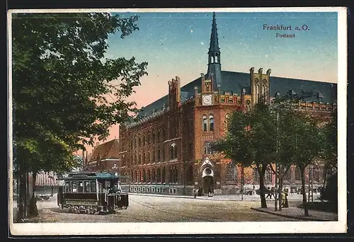 AK Frankfurt a. O., Postamt mit Strassenbahn, Passanten