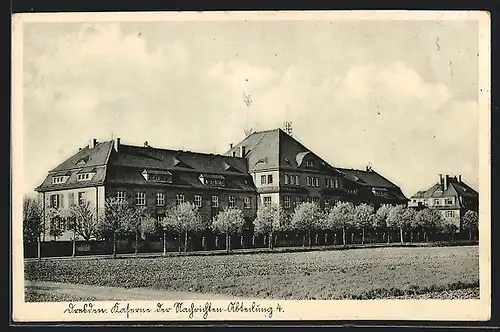 AK Dresden-Übigau, Kaserne der Nachrichten-Abteilung 4 vom Feld aus