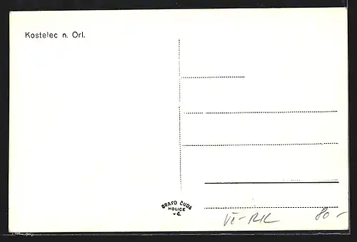AK Kostelec n. Orl., Ortspartie an der Kirche