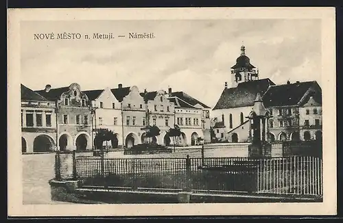 AK Nove Mesto n. Metuji, Namesti