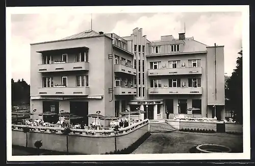 AK Lazne Belohrad, Grand Hotel