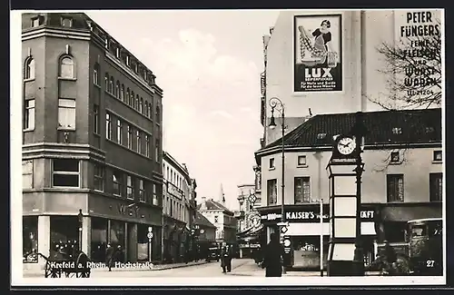 AK Krefeld a. Rhein, Blick in die Hochstrasse