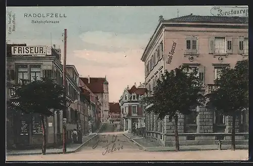 AK Radolfzell, Bahnhofstrasse mit Hotel Spazzo