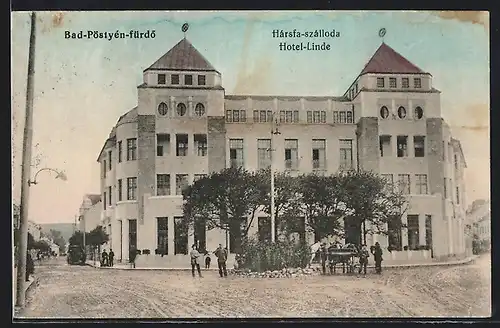 AK Piestany, Hotel Linde mit Strassen, Kutsche