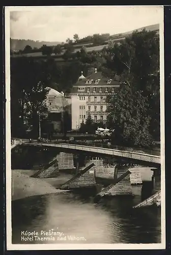 AK Piestany, Flusspartie mit Hotel Thermia nad Vahom