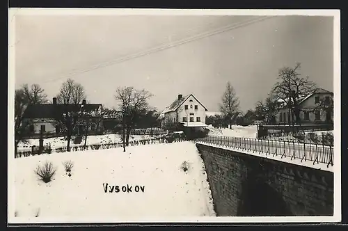 Foto-AK Vysokov, Ortspartie im Schnee