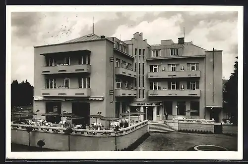 AK Lazne Belohrad, Grand Hotel Urban