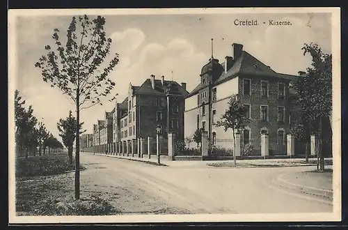 AK Krefeld, Strassenpartie an der Kaserne