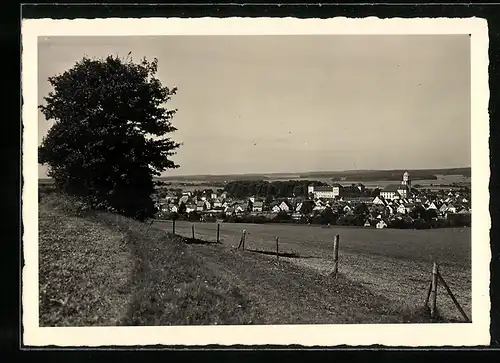 Foto-AK Messkirch, Teilansicht mit Kirche