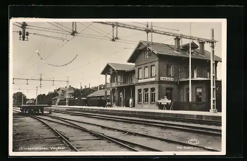 AK Vingaker, Järnvägsstationen