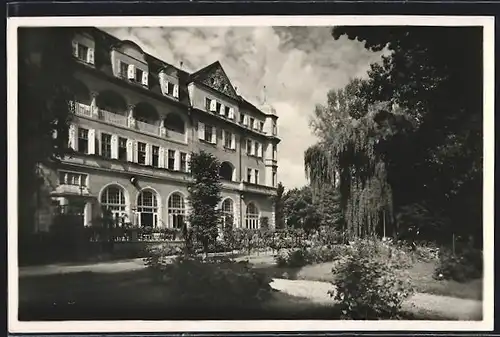AK Piestany, Garten vor dem Grand Hotel Royal