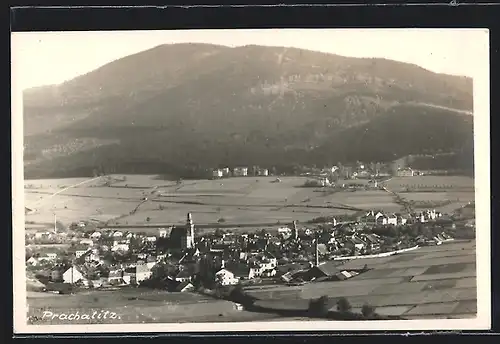 AK Prachatitz, Ortsansicht mit Kirche