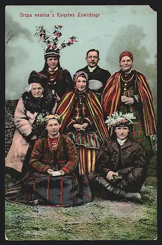 AK Polnische Männer und Frauen in Tracht, Gruppenbild