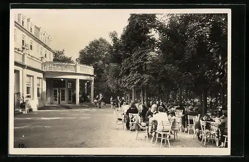 AK Konstantinbad, Terrasse des Kurhauses