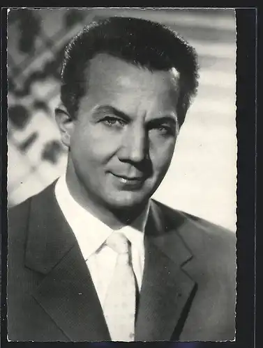 AK Schauspieler Rudolf Schock, Portrait im Anzug