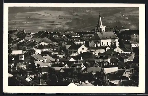 AK Valasské Mezirící, Teilansicht mit Kirche