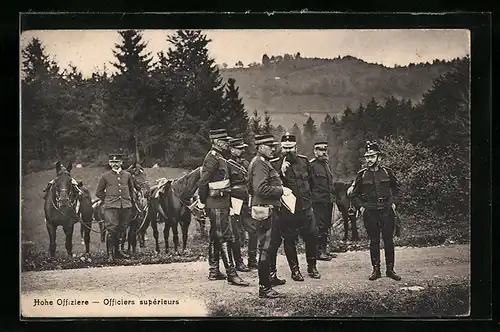 AK Hohe schweizer Offiziere in Uniform mit Pferden