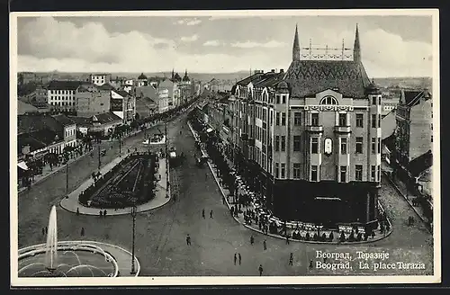 AK Beograd / Belgrad, Terazia Platz, Gesamtansicht mit Leuten und Strassenbahn