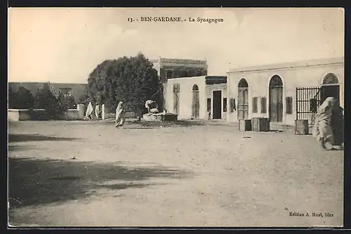 AK Ben-Gardane, An der Synagoge