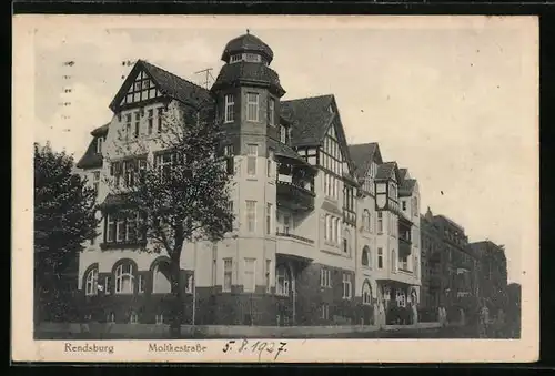 AK Rendsburg, Moltkestrasse mit Bäumen