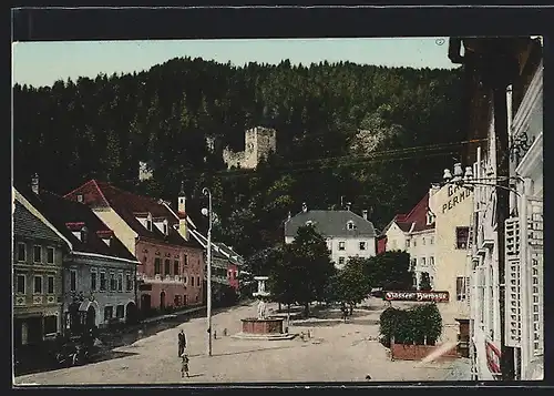 AK Friesach / Kärnten, Hauptplatz mit Ruine Rotturm