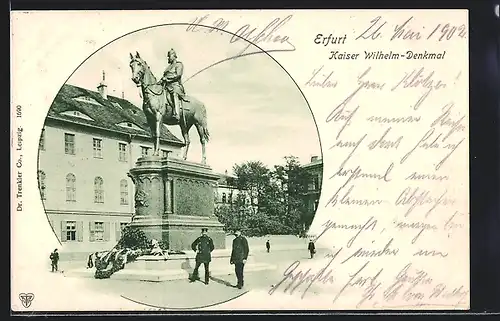 AK Erfurt, Besucher vor dem Kaiser Wilhelm-Denkmal