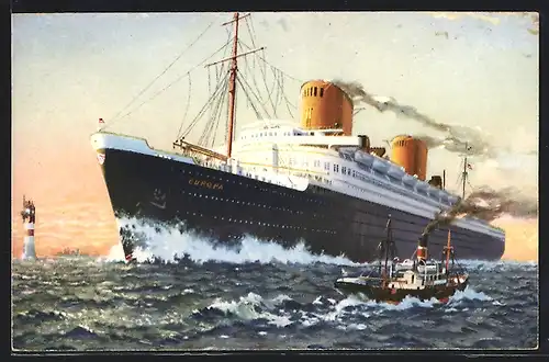 AK Passagierschiff Europa passiert einen Leuchtturm