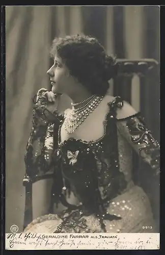 AK Opernsängerin Gerladine Farrar als Traviata