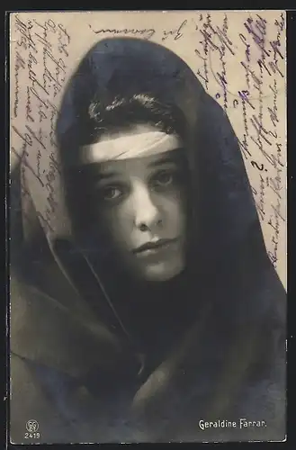 AK Opernsängerin Geraldine Farrar mit traurigem Blick