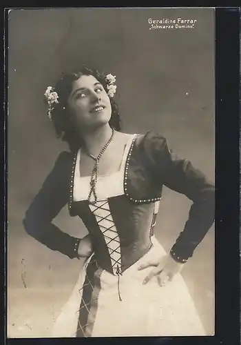 AK Opernsängerin Geraldine Farrar in Schwarze Domino