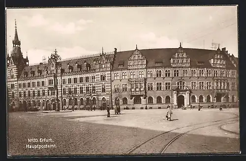 AK Erfurt, Strassenpartie am Hauptpostamt