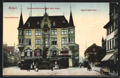 AK Erfurt, Monumentalbrunnen auf dem Anger mit Neuwerkstrasse und Regierungsstrasse