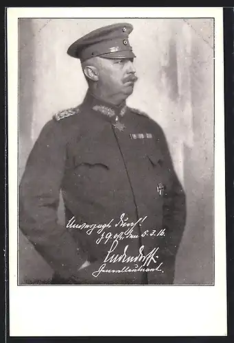AK Erich Ludendorff in Uniform mit Schirmmütze