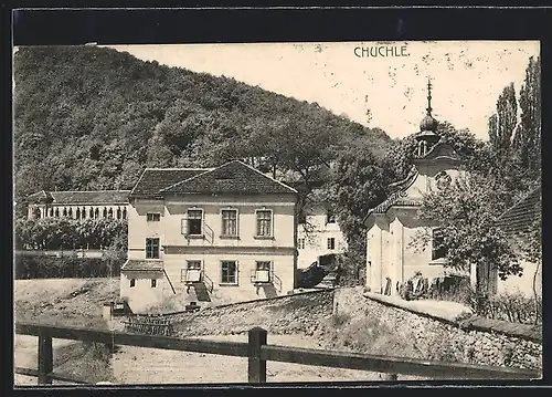 AK Prag / Praha-Chuchle, Häuser und kleine Kirche