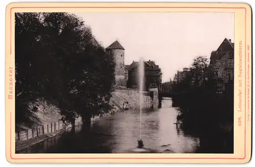 Fotografie Römmler & Jonas, Dresden, Ansicht Hannover, Partie am Leineufer mit dem Beguinenthurm und Fontaine