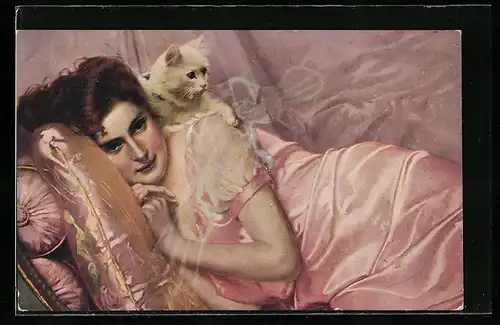 AK Katze mit junger Frau auf dem Sofa
