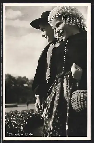 AK Glottertal, Glottertäler Kinder in Schwarzwälder Tracht