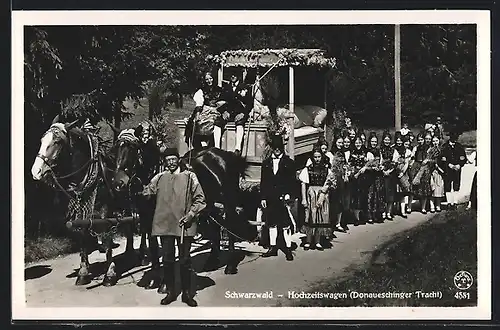 AK Hochzeitswagen, Donaueschinger Tracht, Schwarzwälder Tracht
